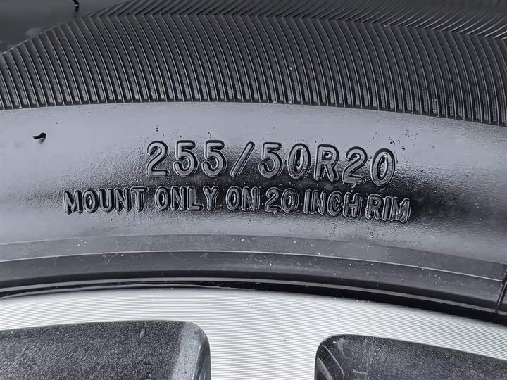 Фото 24 - LiXiang L7