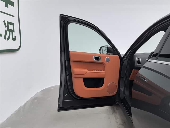 Фото 8 - LiXiang L7