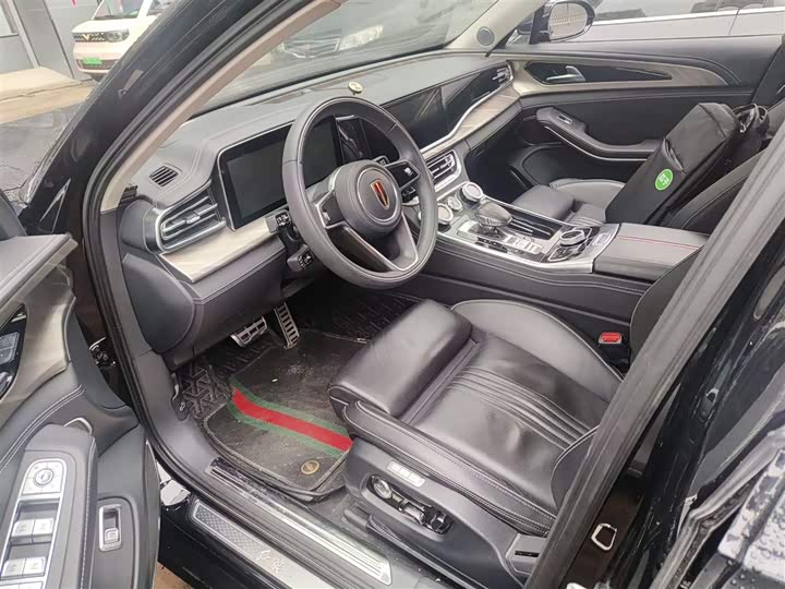 Фото 16 - Hongqi H9