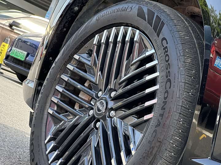 Фото 12 - Nissan Pathfinder