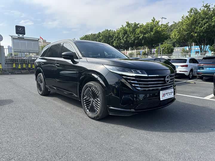 Фото 2 - Nissan Pathfinder