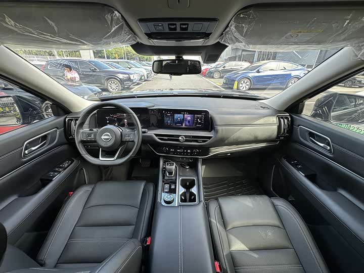 Фото 23 - Nissan Pathfinder