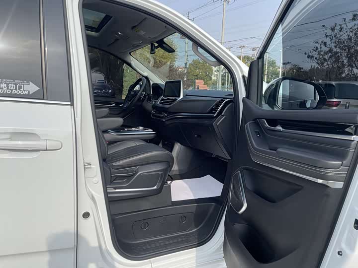 Фото 16 - Maxus G20