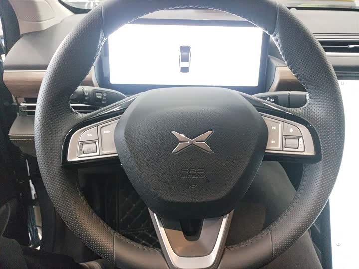 Фото 11 - XPeng P5