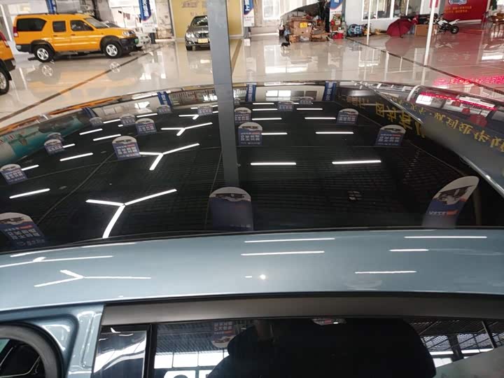 Фото 27 - XPeng P5