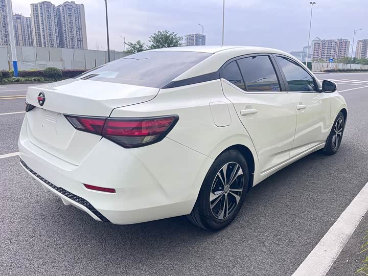 Фото 7 - Nissan Sylphy