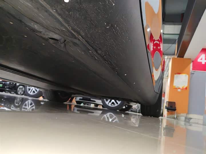 Фото 22 - Tesla Model Y