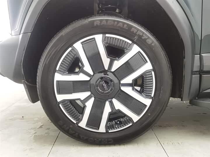 Фото 17 - Chery iCar 03