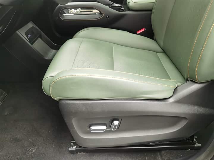 Фото 20 - Chery iCar 03