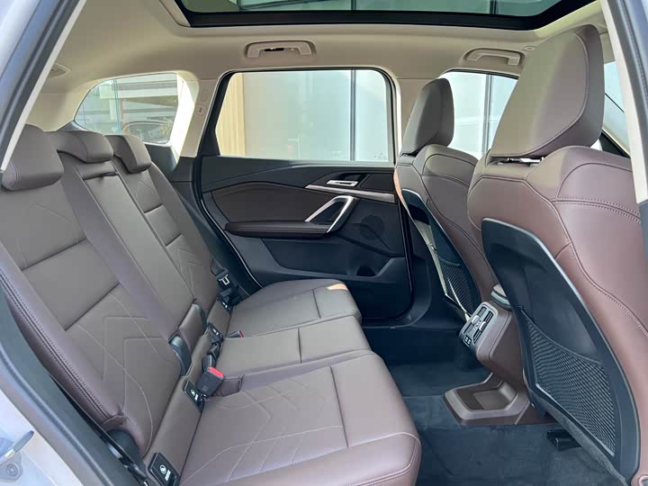 Фото 15 - BMW X1