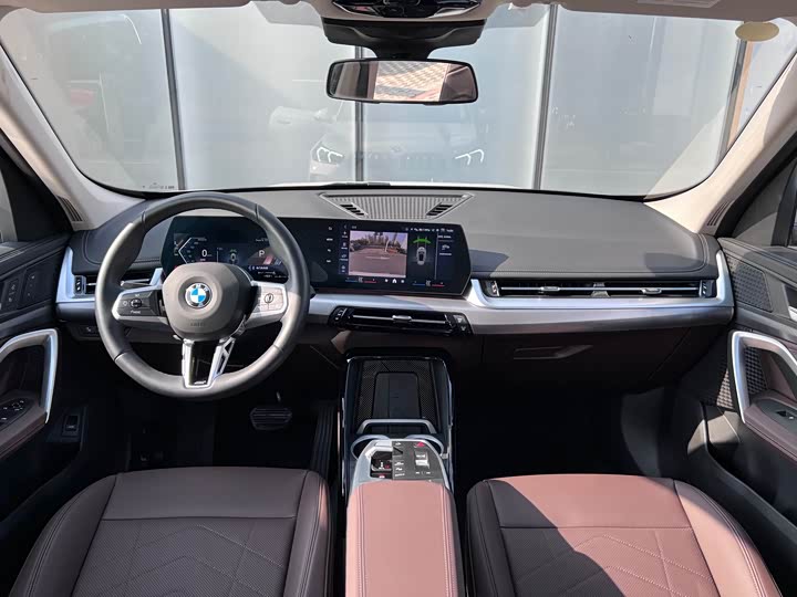 Фото 16 - BMW X1