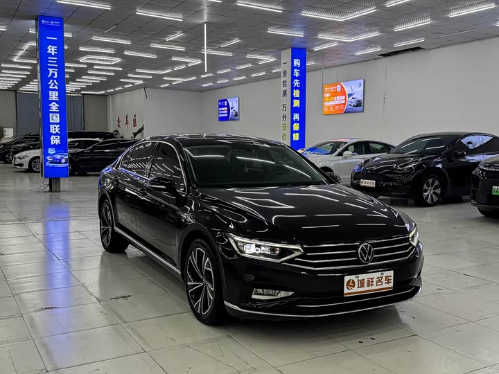 Фото 3 - Volkswagen Magotan