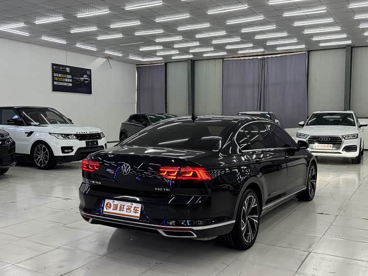 Фото 9 - Volkswagen Magotan