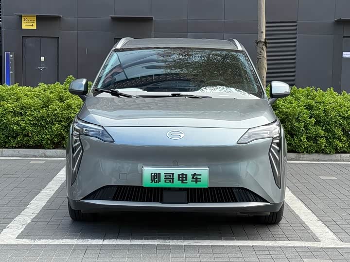 Фото 2 - GAC Aion Y