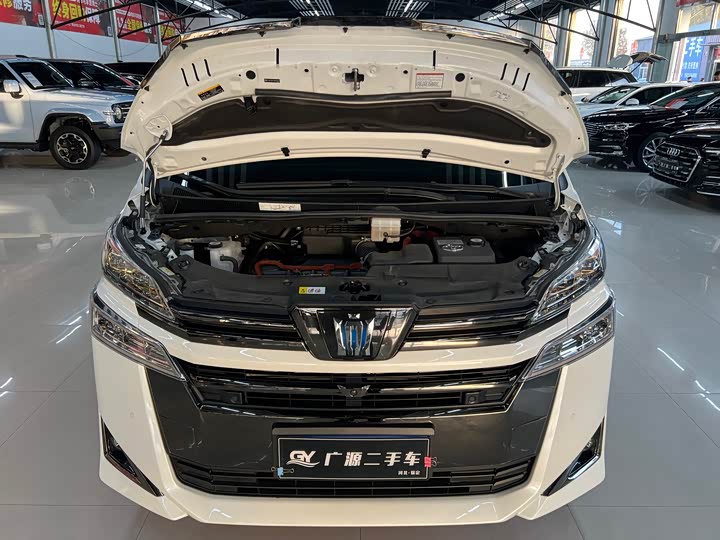 Фото 29 - Toyota Vellfire