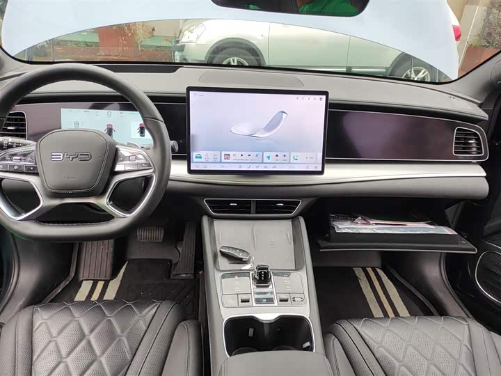 Фото 10 - BYD Sea Lion 07 EV