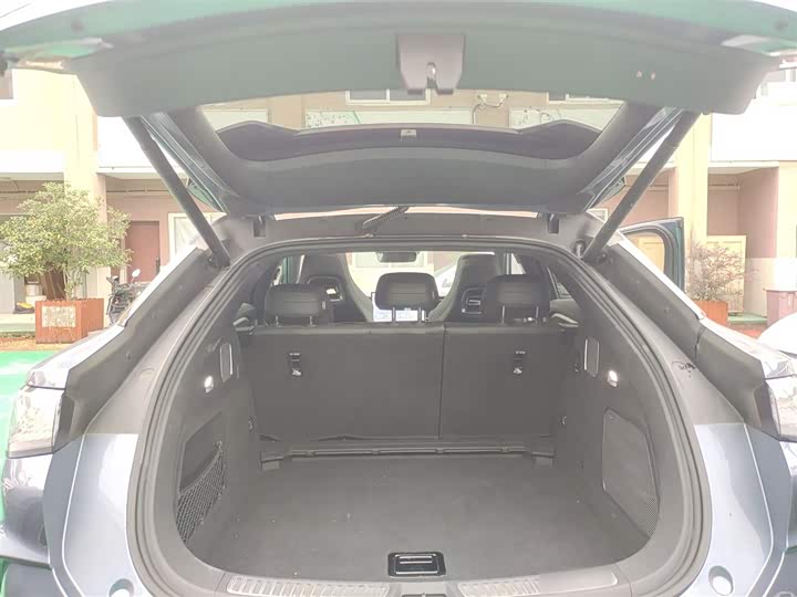 Фото 19 - BYD Sea Lion 07 EV