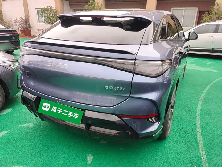 Фото 7 - BYD Sea Lion 07 EV