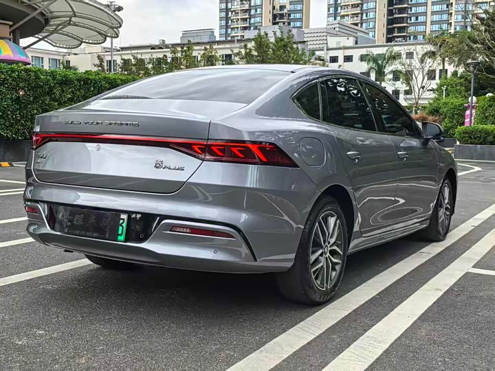 Фото 6 - BYD Qin Plus