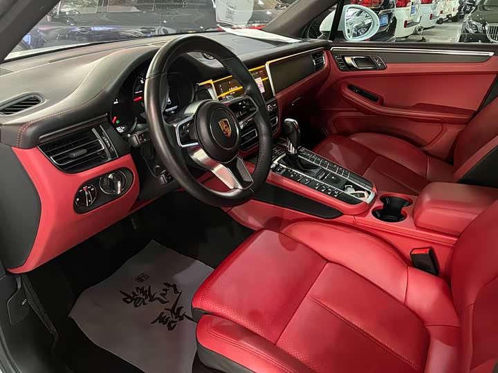 Фото 4 - Porsche Macan