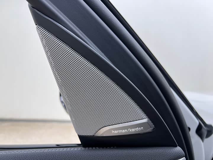 Фото 14 - BMW X3