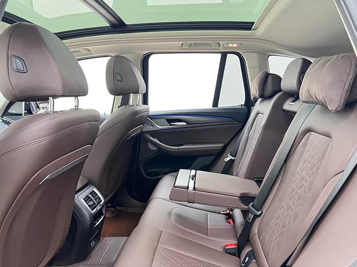 Фото 19 - BMW X3