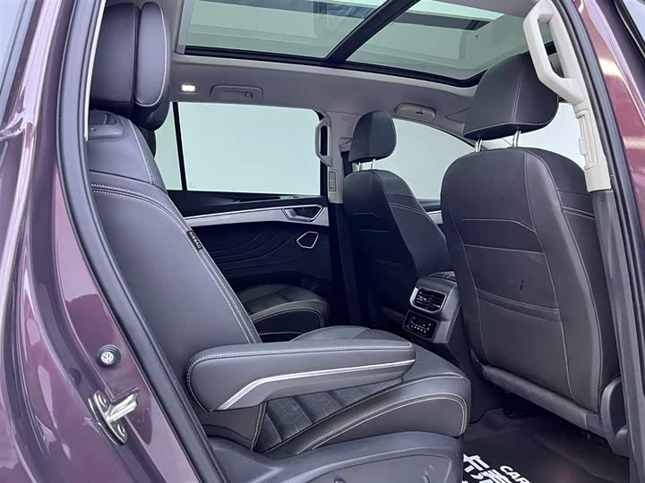 Фото 21 - Volkswagen Talagon