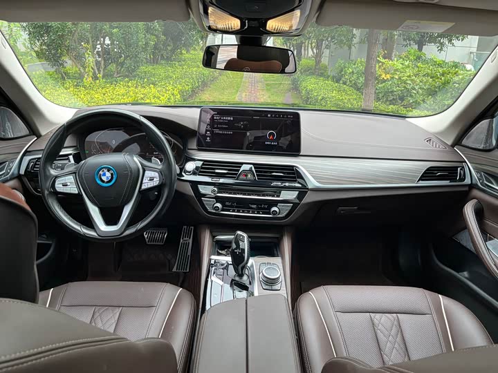 Фото 6 - BMW 5 Series