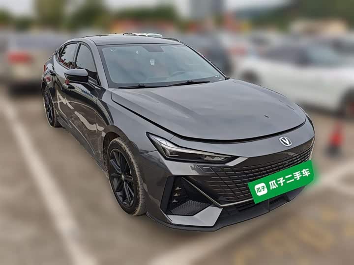 Фото 26 - Changan UNI-V