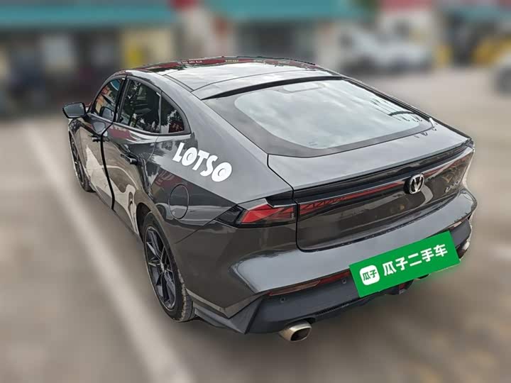 Фото 27 - Changan UNI-V