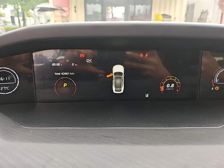 Фото 4 - Changan UNI-V