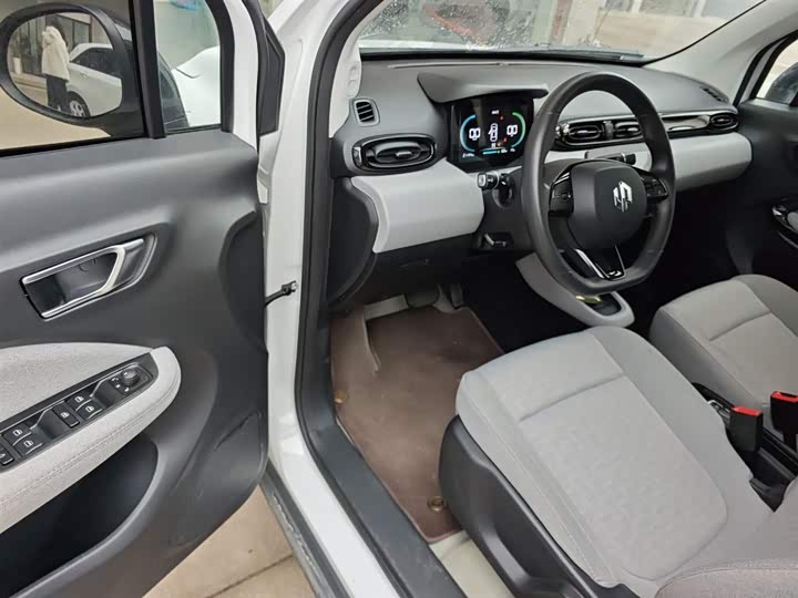 Фото 16 - Leapmotor T03