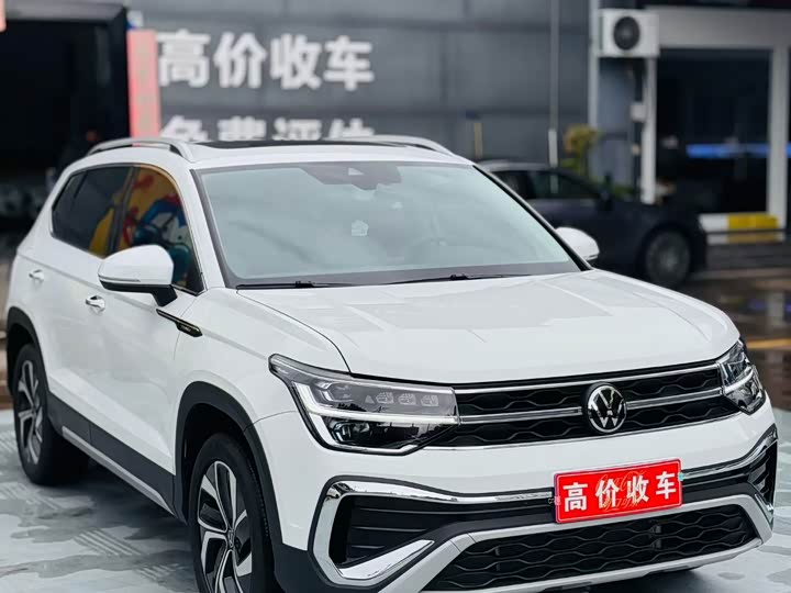 Фото 1 - Volkswagen Tharu