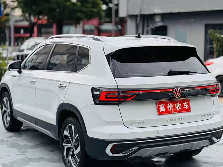 Фото 7 - Volkswagen Tharu