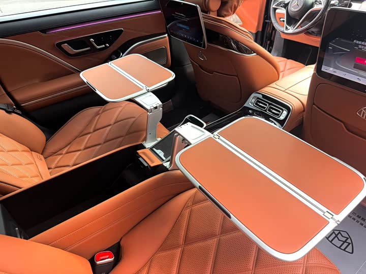 Фото 12 - Mercedes-Benz Maybach S-Class