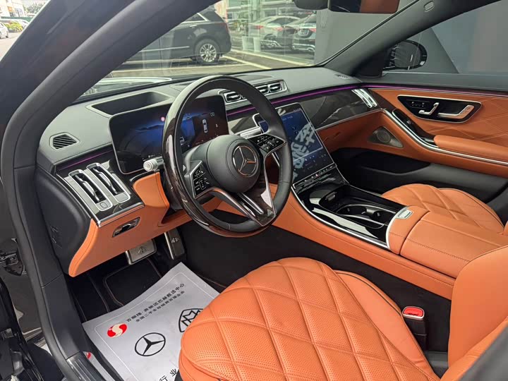 Фото 6 - Mercedes-Benz Maybach S-Class