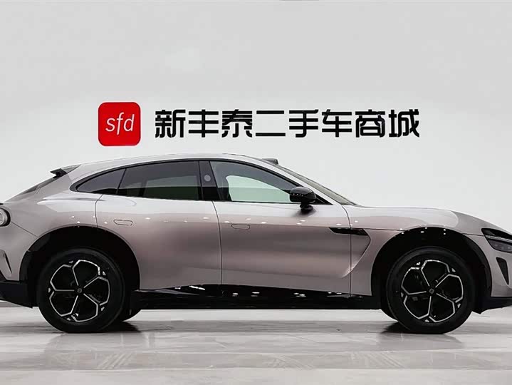 Фото 3 - Xiaomi YU7