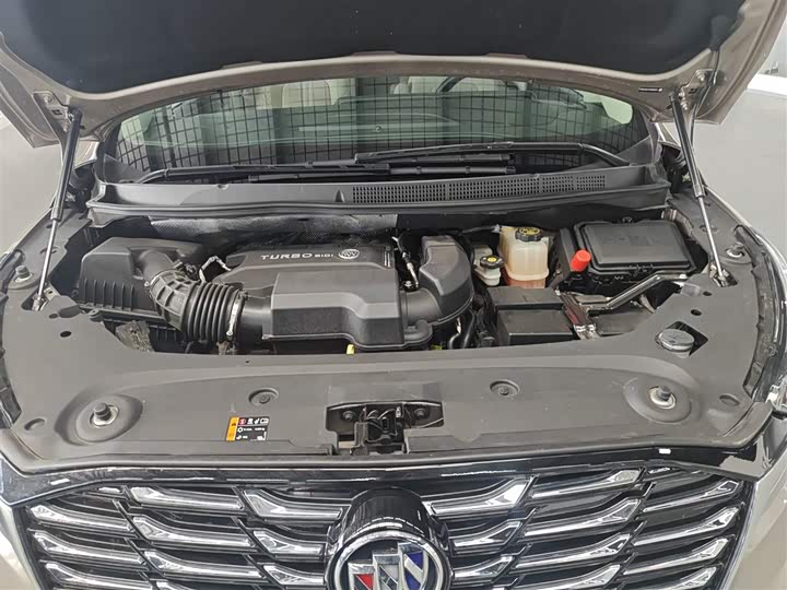 Фото 20 - Buick GL8 ES