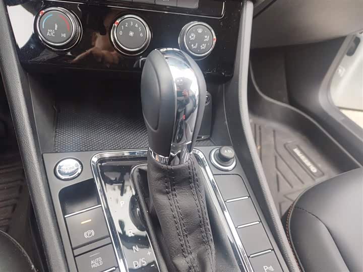 Фото 7 - Volkswagen Bora