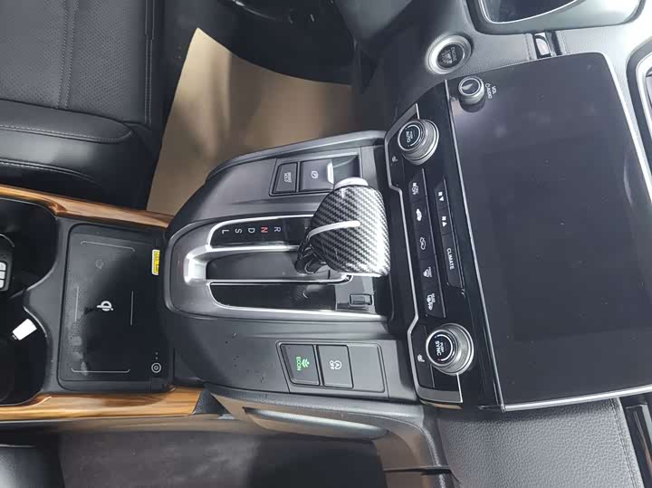 Фото 6 - Honda CR-V