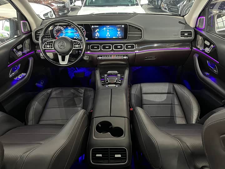 Фото 12 - Mercedes-Benz GLE-Class