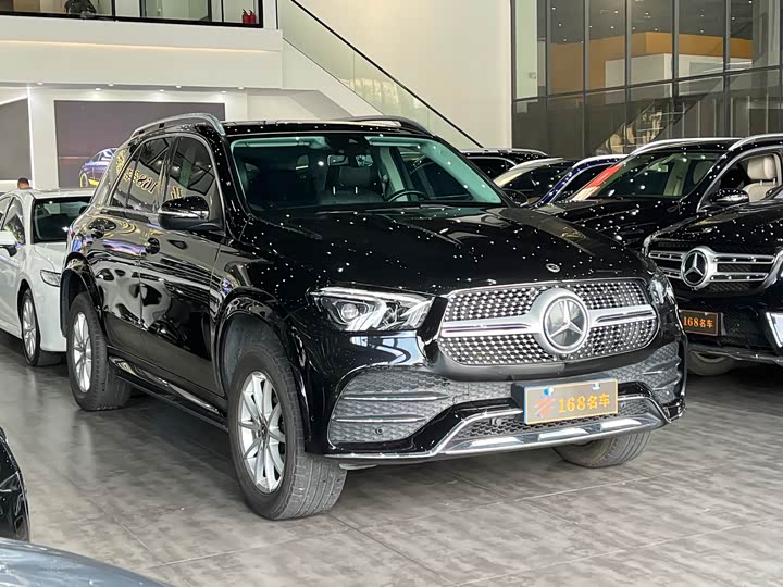 Фото 3 - Mercedes-Benz GLE-Class