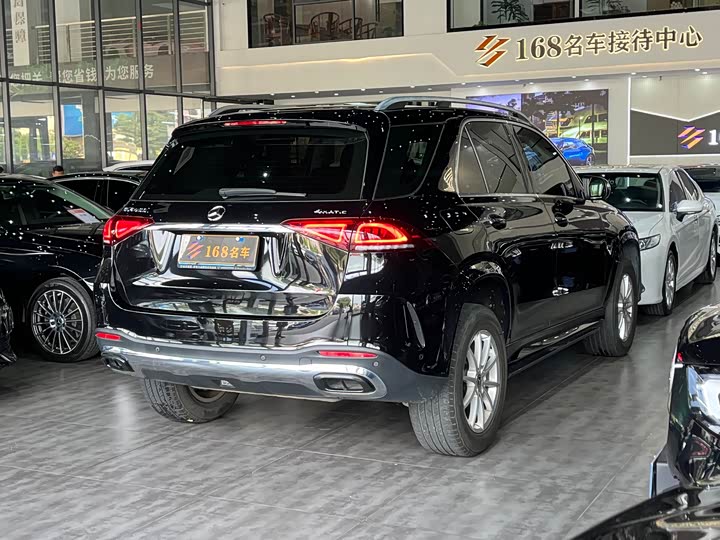 Фото 6 - Mercedes-Benz GLE-Class