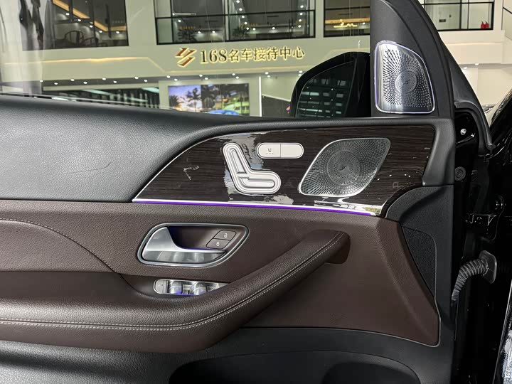 Фото 9 - Mercedes-Benz GLE-Class