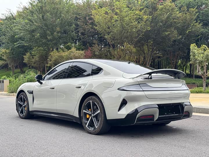 Фото 5 - Xiaomi SU7