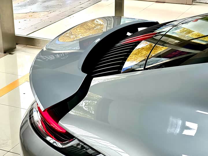 Фото 12 - Porsche 911