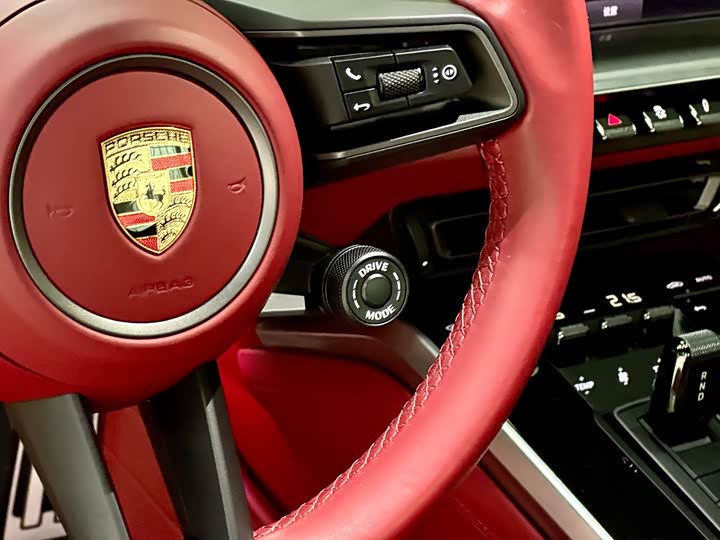 Фото 16 - Porsche 911