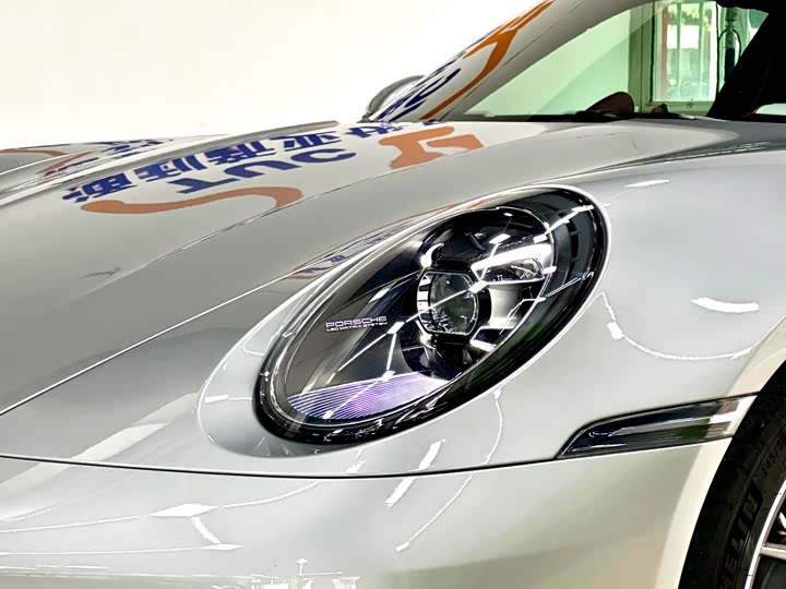 Фото 3 - Porsche 911