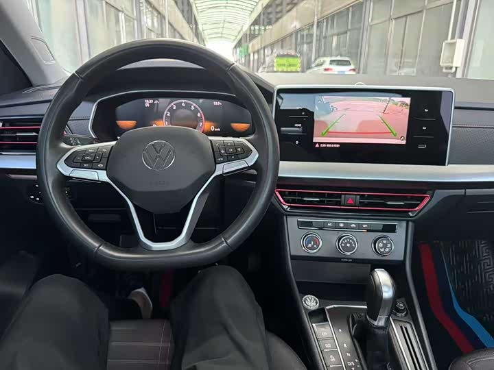 Фото 10 - Volkswagen Lavida