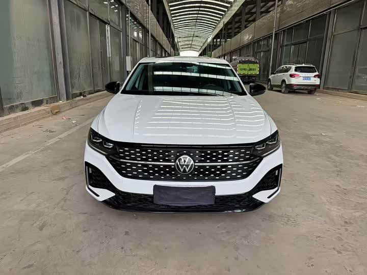 Фото 2 - Volkswagen Lavida